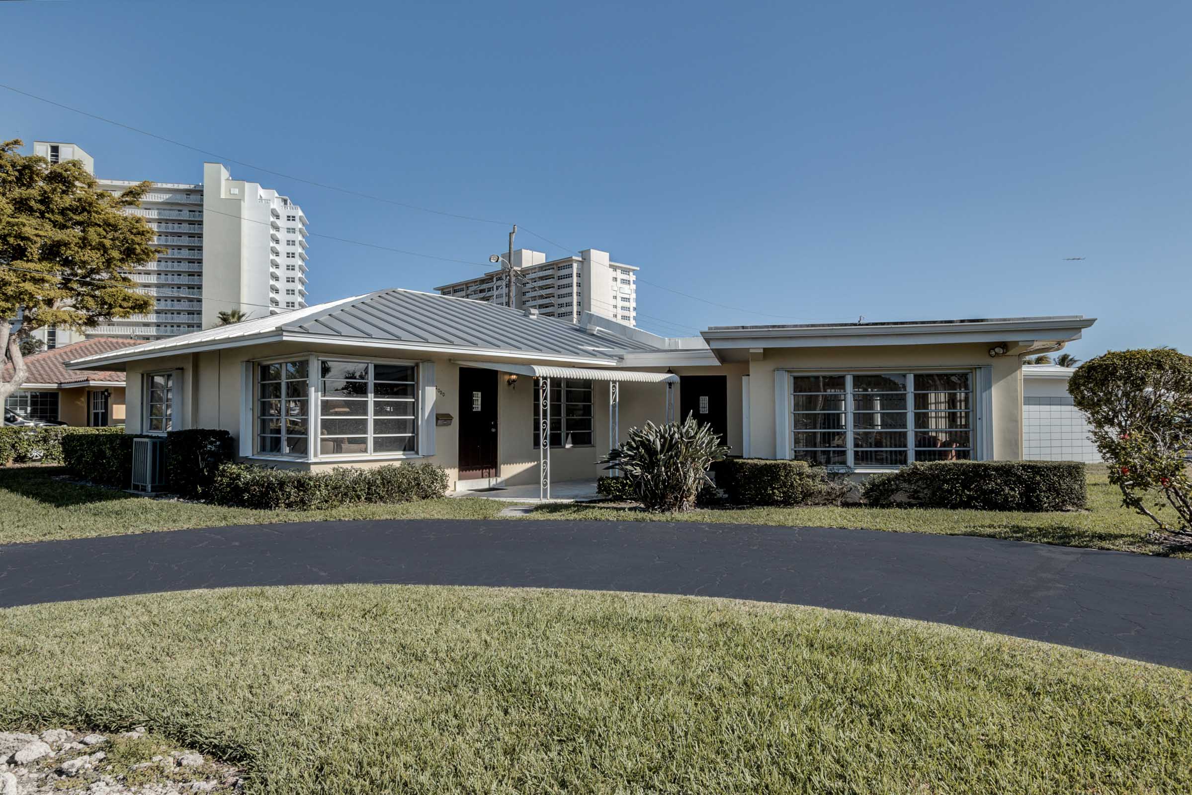 2000 S.E. 26th Ave Fort Lauderdale, FL 33316 FisherMcClellan Real Estate